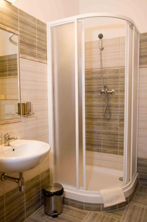Hotel Satyam Brno Phòng bức ảnh