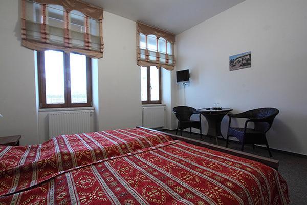Hotel Satyam Brno Ngoại thất bức ảnh